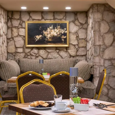 Manor 3* Athen