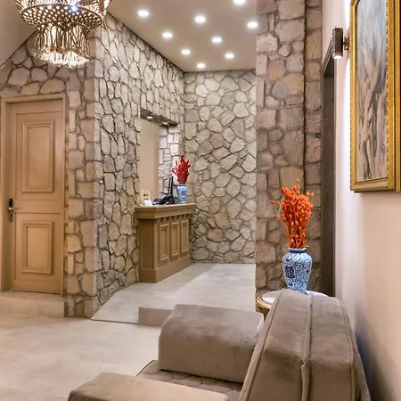 Manor 3*